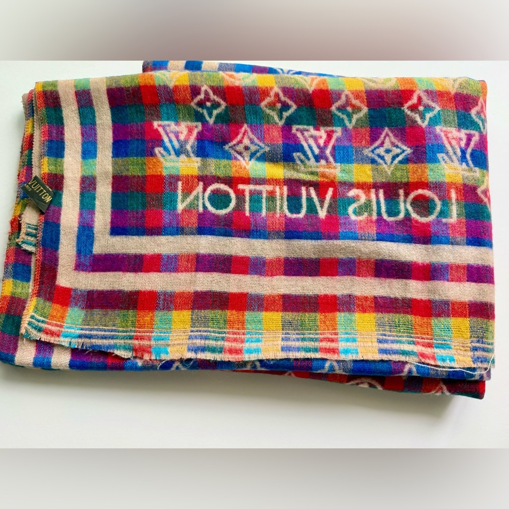 Louis Vuitton Beige Multicolor Logo Scarf - Picture 5 of 6